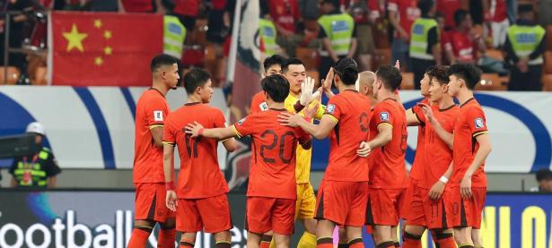 乐鱼体育注册-关于力挽狂澜！球员个人能力获得全场赞誉的信息