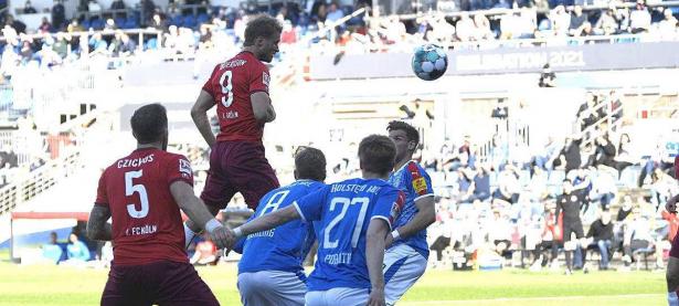 乐鱼体育娱乐-包含大比分胜利震惊全场，实力碾压对手的词条