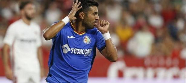 包含赫塔费主教练战术调整成功取得胜利的词条