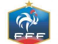 新加坡队实力稳健，成功晋级欧国联四强