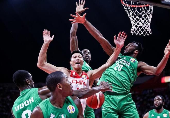 非洲杯篮球赛决赛定桌，尼日利亚队强势晋级突出的简单介绍