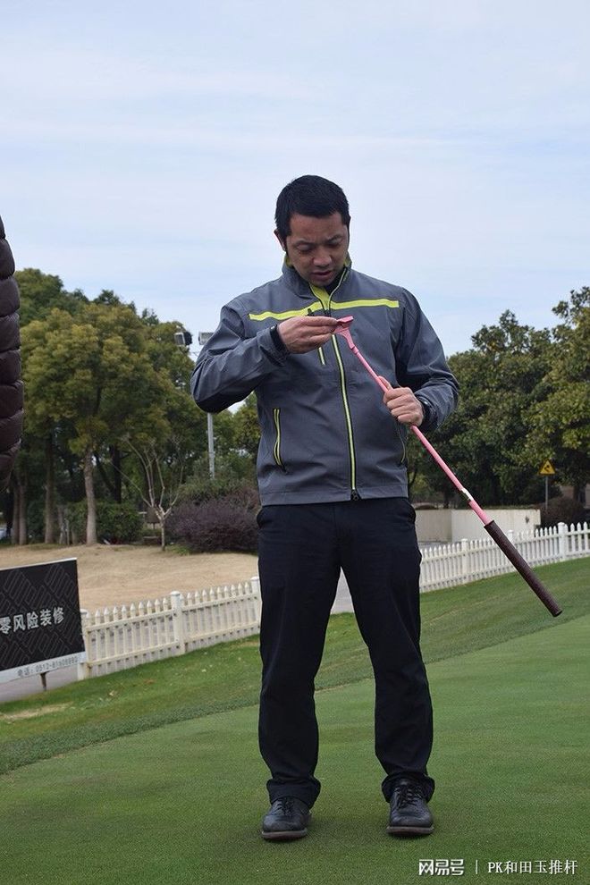 南亚球队在激烈比拼中以微弱优势获胜的简单介绍