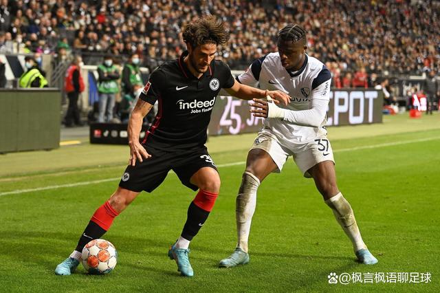 法兰克福客场平局，艰难保持不败