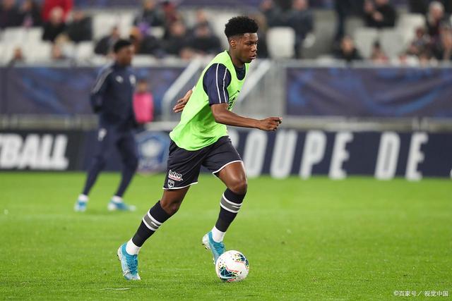 包含赫塔费主教练战术调整成功取得胜利的词条