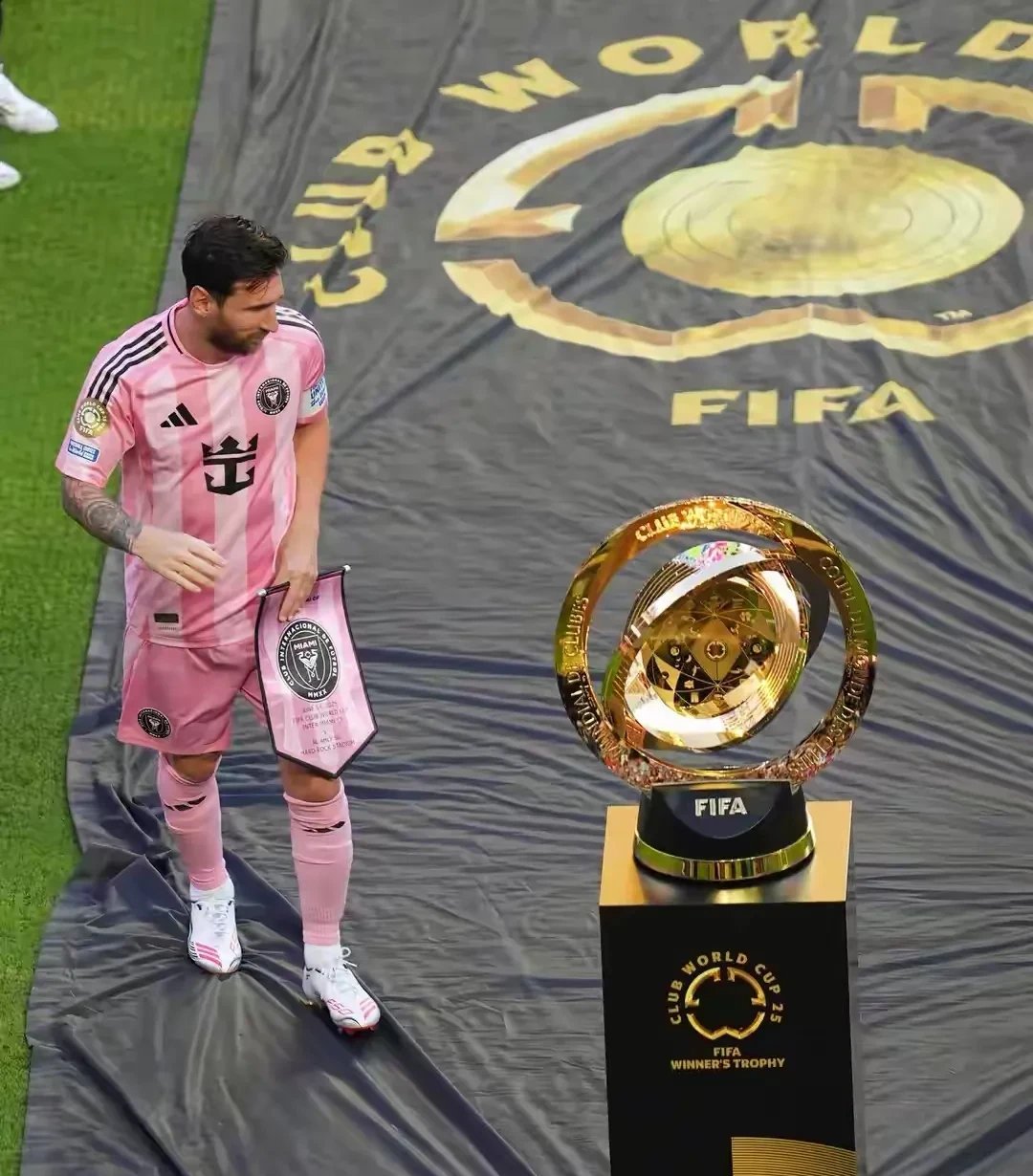 阿尔梅里亚客场大胜,实现惊险逆袭 阿尔梅里亚客场大胜,实现惊险逆袭